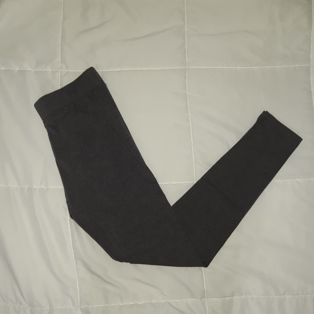 Aeropostale Juniors Leggings Size M Gray